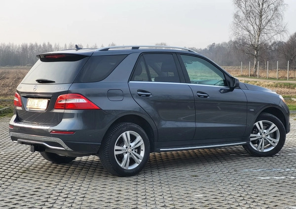 Mercedes-Benz ML cena 93500 przebieg: 53800, rok produkcji 2012 z Blachownia małe 407
